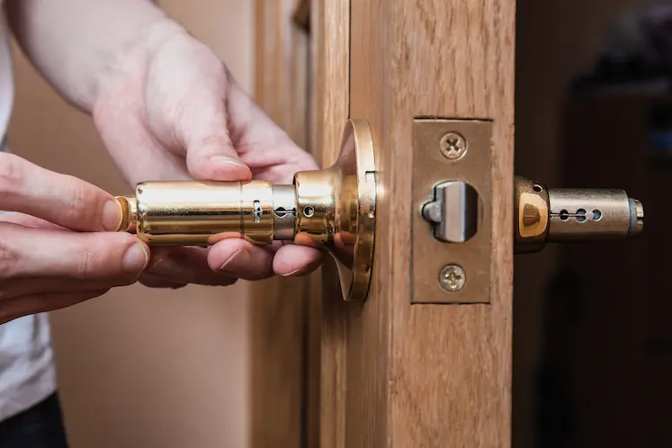 Local emergency locksmith on call-out in Northampton