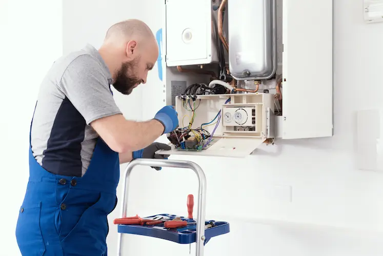 Local emergency plumber on call-out in Lincoln
